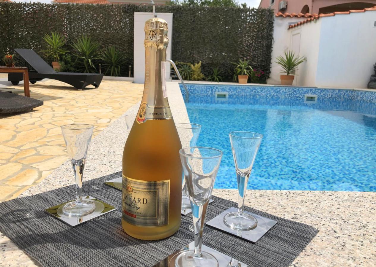 Villa Sanda With Private Pool Zadar Eksteriør billede